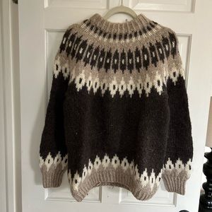 Vintage men’s Icelandic wool sweater